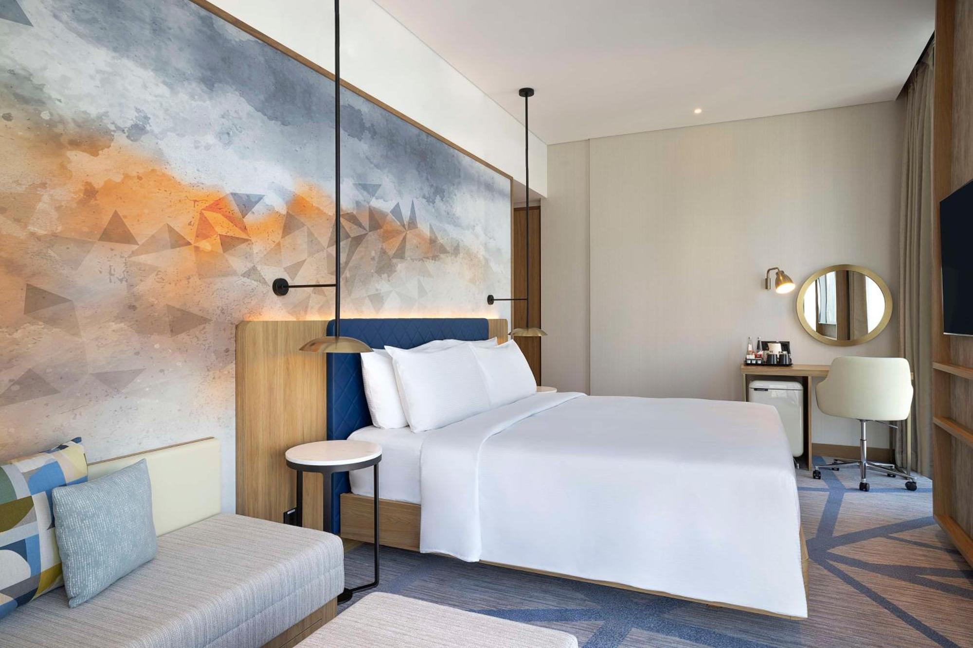 Hilton Garden Inn Dubai Business Bay Экстерьер фото