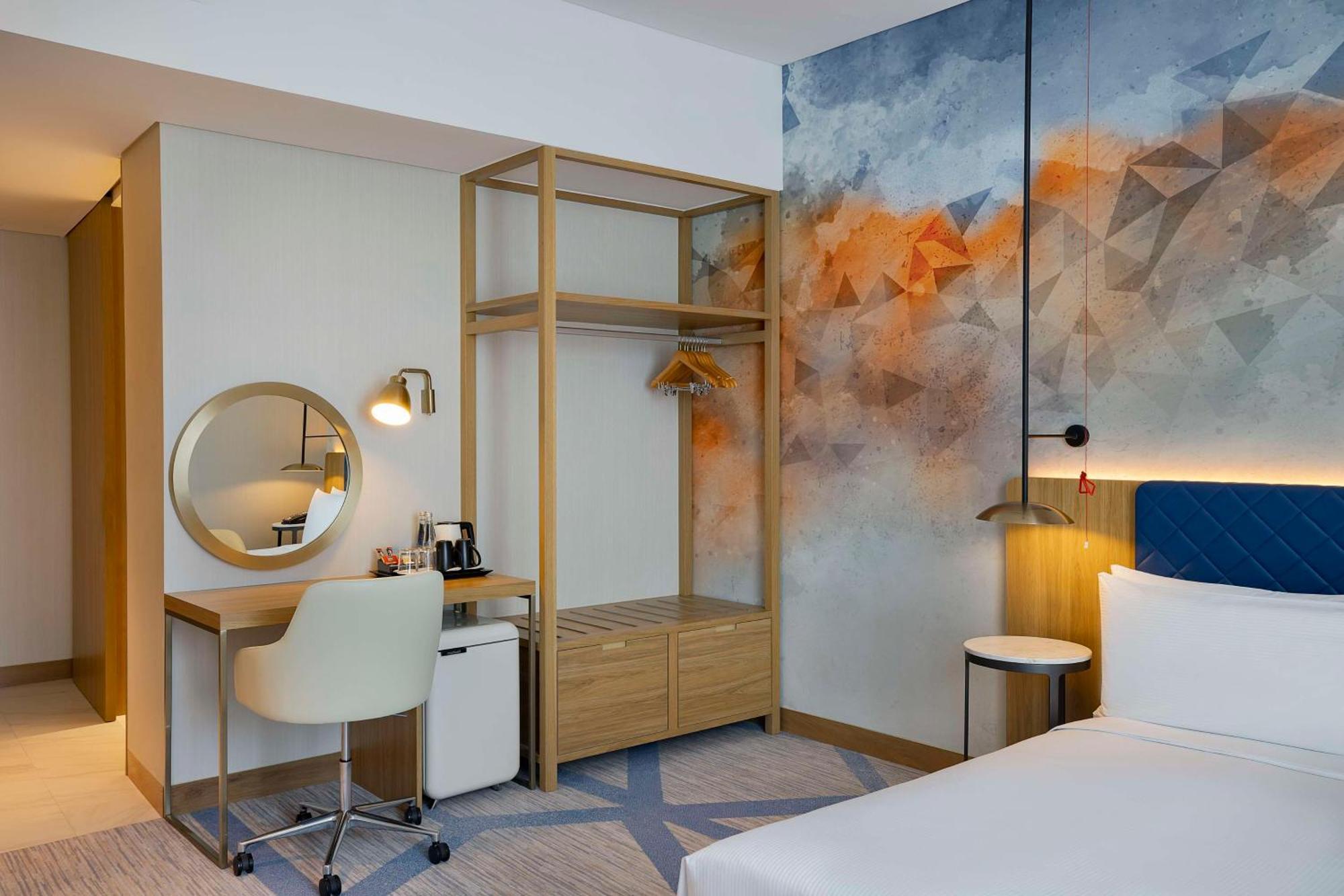 Hilton Garden Inn Dubai Business Bay Экстерьер фото